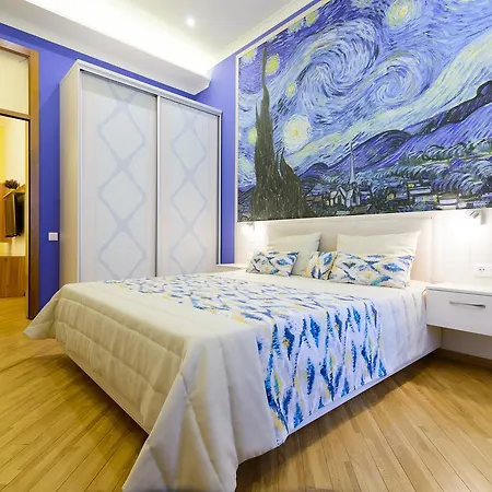 Apartment Vip ван гог на площі ринок *