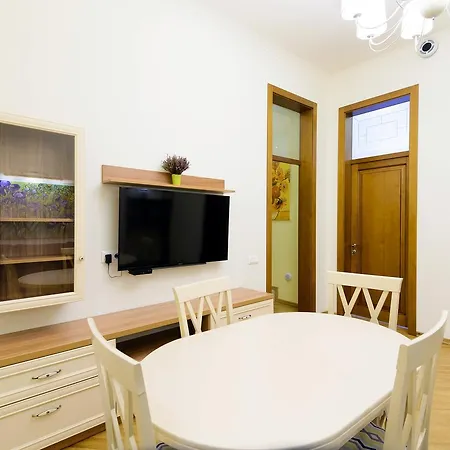 Appartement Vip ван гог на площі ринок *